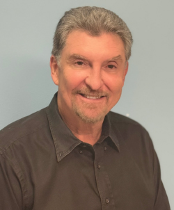 About Manuel Peña, M.D.